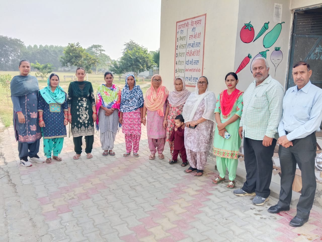 Meeting by mid-day meal workers for the rally being held at Chabewal for honorarium workers